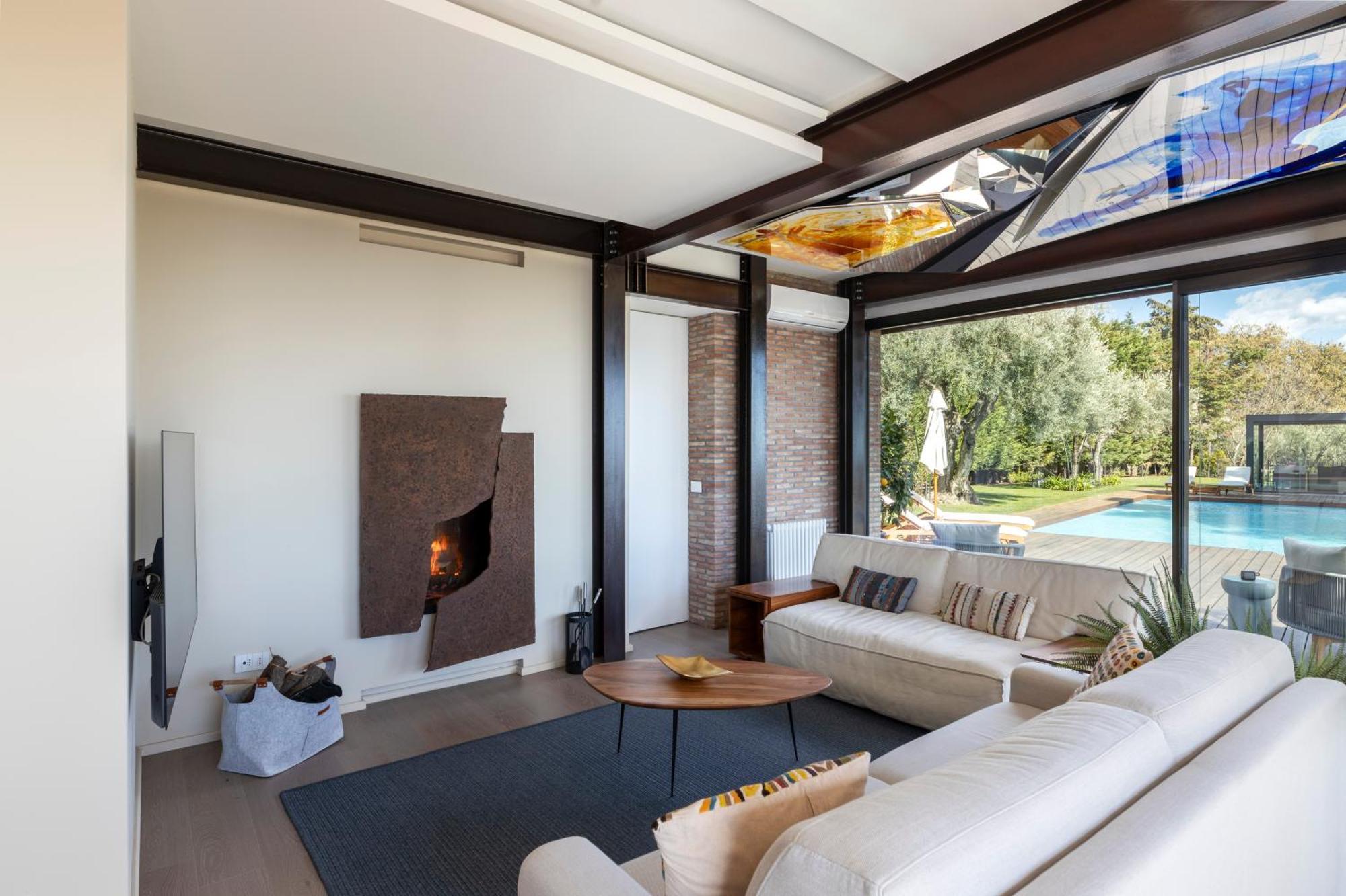 Scialaj Villa Di Lusso Sull'Etna Con Piscina E Vista Mare 라갈나 외부 사진