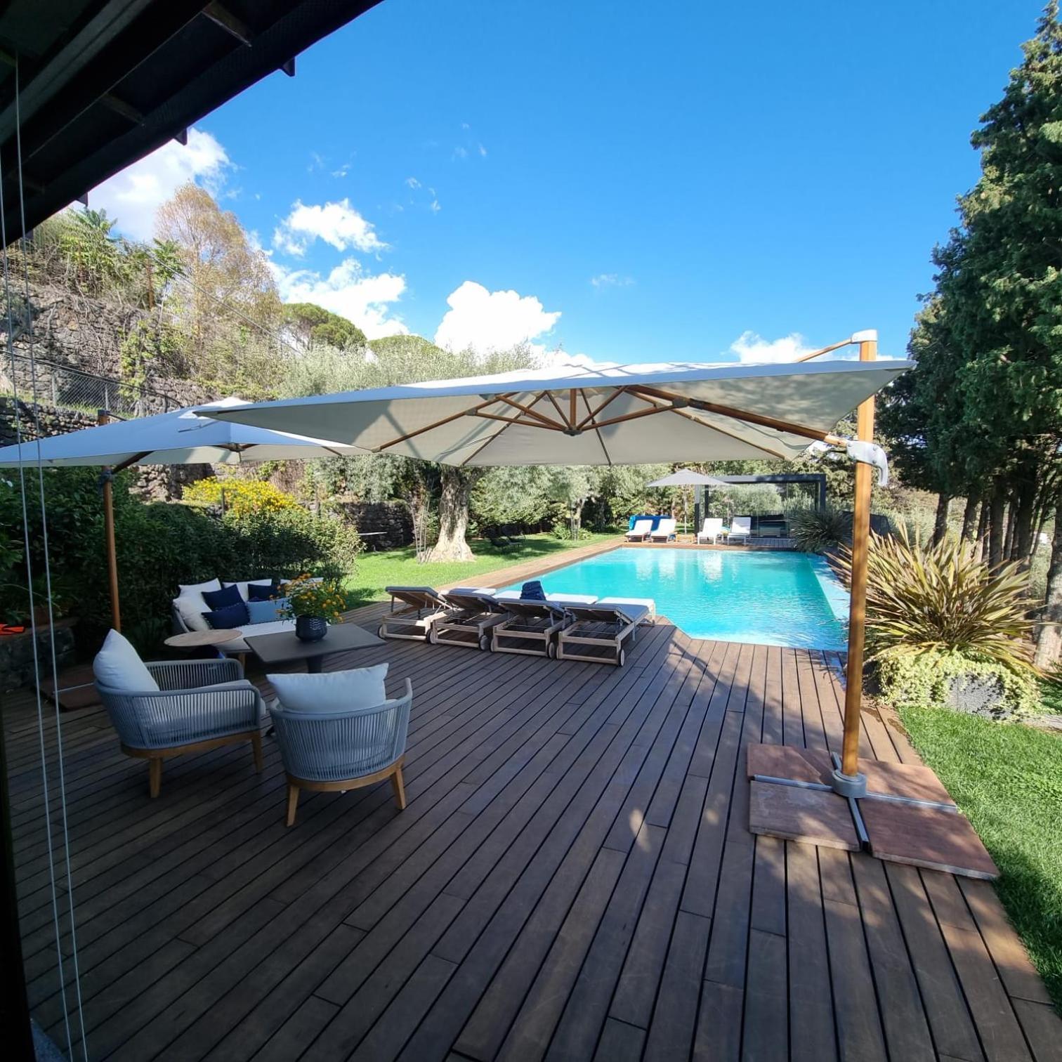 Scialaj Villa Di Lusso Sull'Etna Con Piscina E Vista Mare 라갈나 외부 사진